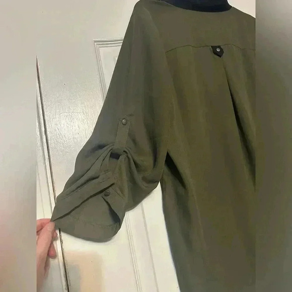 My Michelle Woman’s blouse - Picture 4 of 5